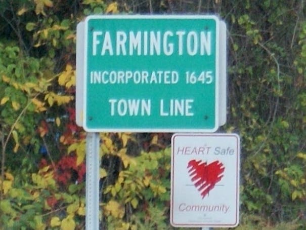 Farmington is moving ahead with a new municipal website and digital resident services after the Farmington Town Council unanimously approved an agreement with CivicPlus, ﻿a software firm specialising in government services﻿﻿.