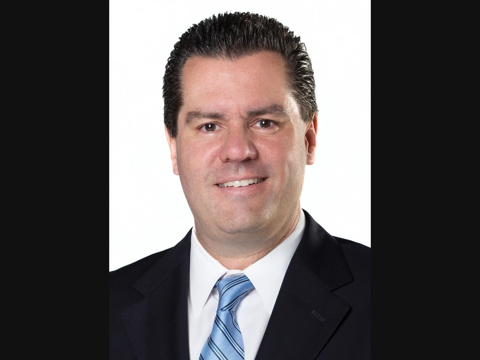Former UConn general manager/assistant men's basketball coach Tom Moore will speak at the Main Street Community Foundation's 10th anniversary Men of Value and Purpose Celebration Oct. 1.
