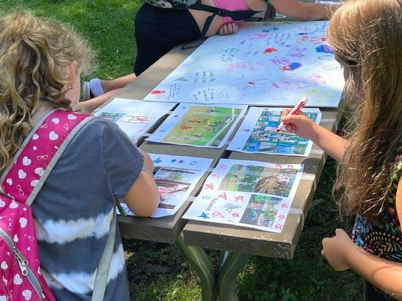 News small post card thumbnail