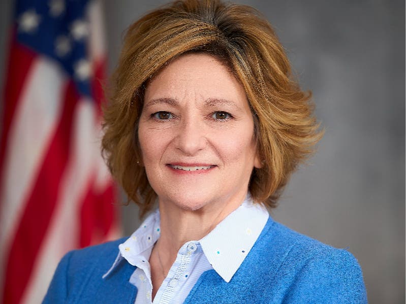 Robyn Goodnoe is running for Bucks County Register of Wills.