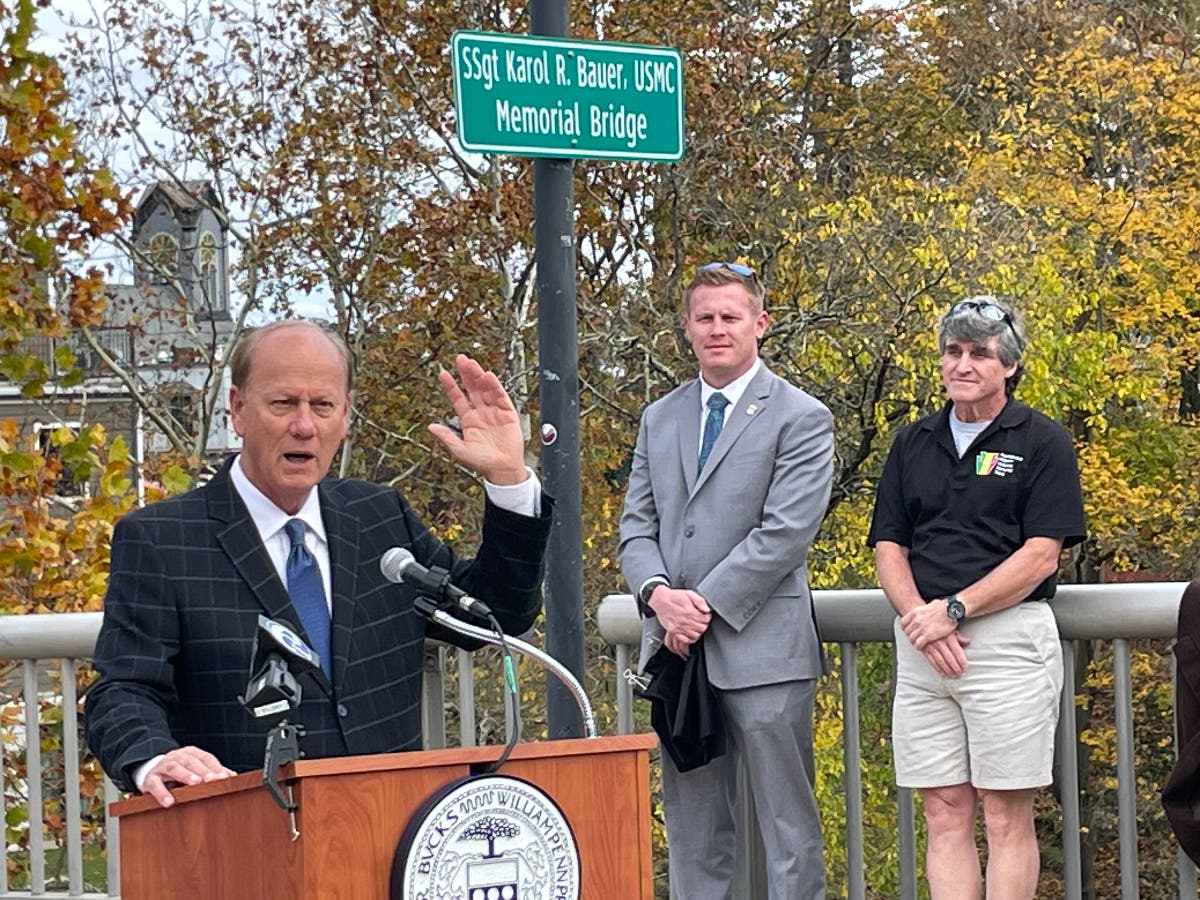 New Hope  Borough Mayor Larry Keller addresses the gathering.