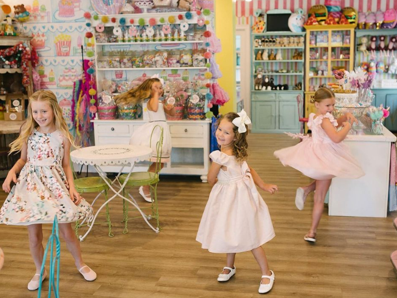 Summer Programming to Foster Creativity, Learning, and Social Skills for Kids of All Ages