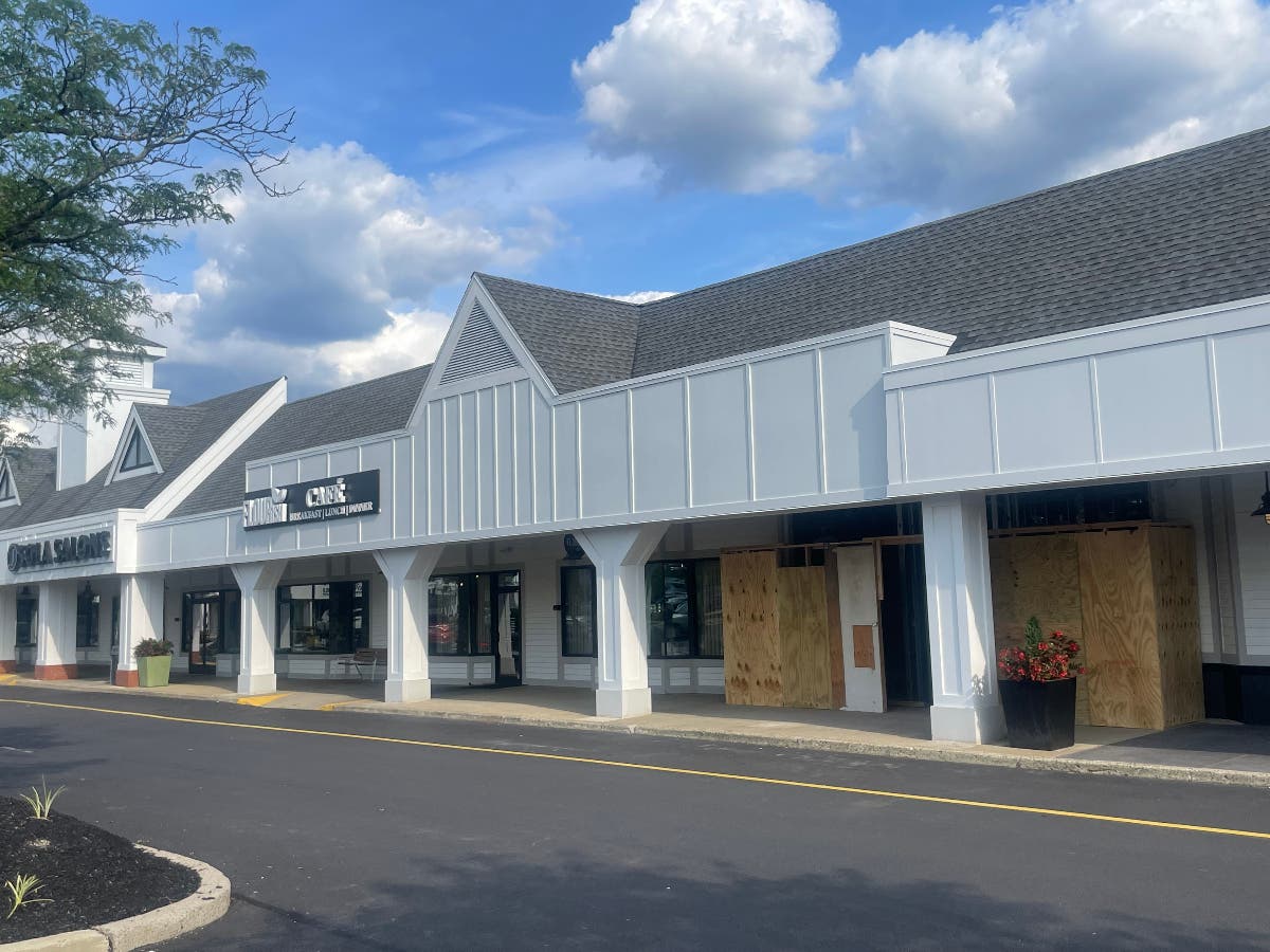 The future site of Steven Singer Jewelers at the Village at Newtown Shopping Center.