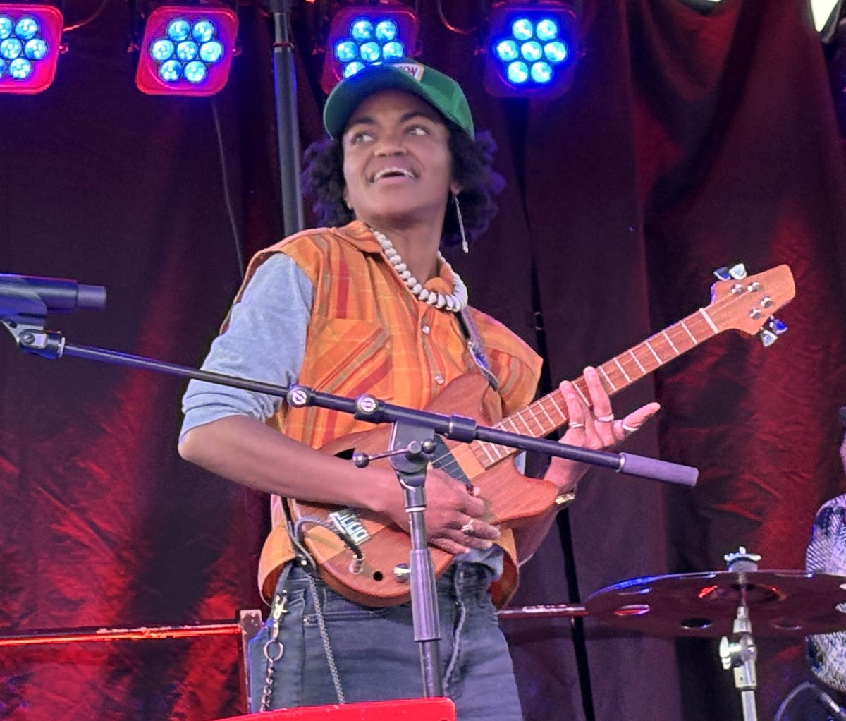 Sug Daniels performs at the first of four "Concerts At The Commons" in Doylestown.