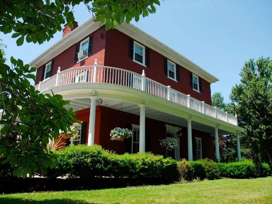 The Highland Farms home of legendary Broadway composer Oscar Hammerstein II.