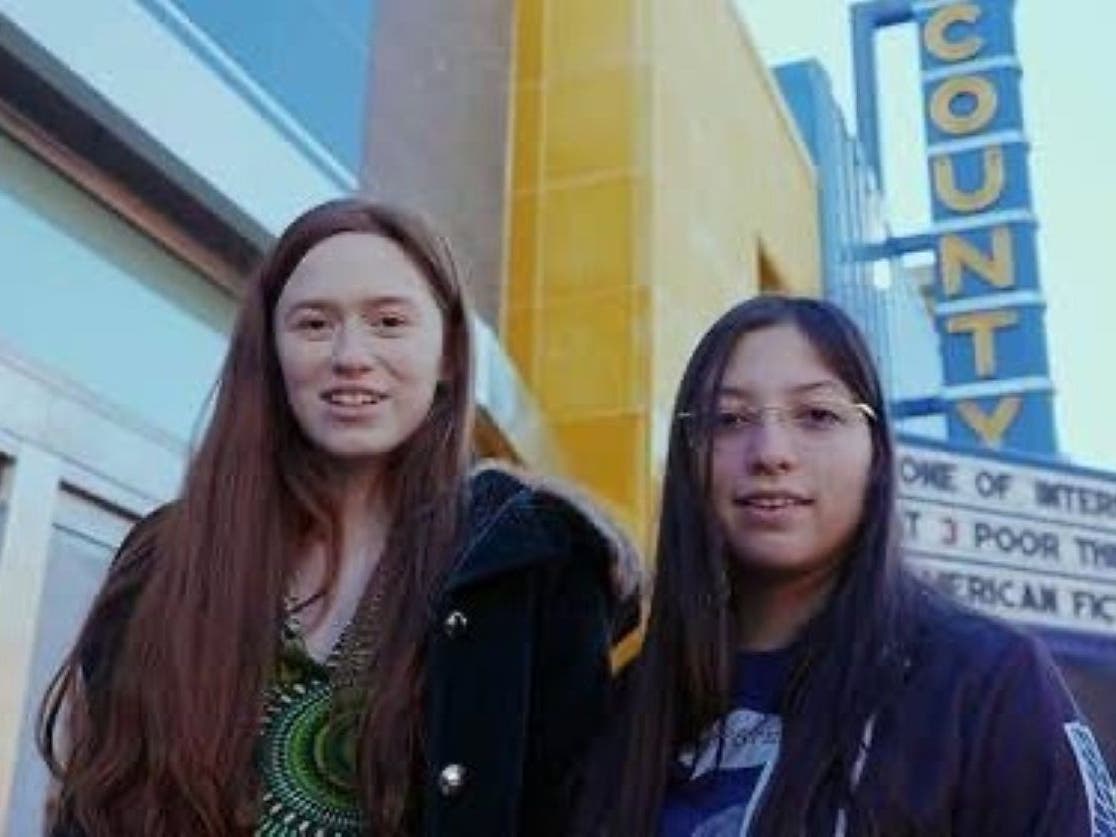 The series is told through the eyes of Evi and Vanessa, who were both 14 years old and attending middle school in the Central Bucks School District when filming began.