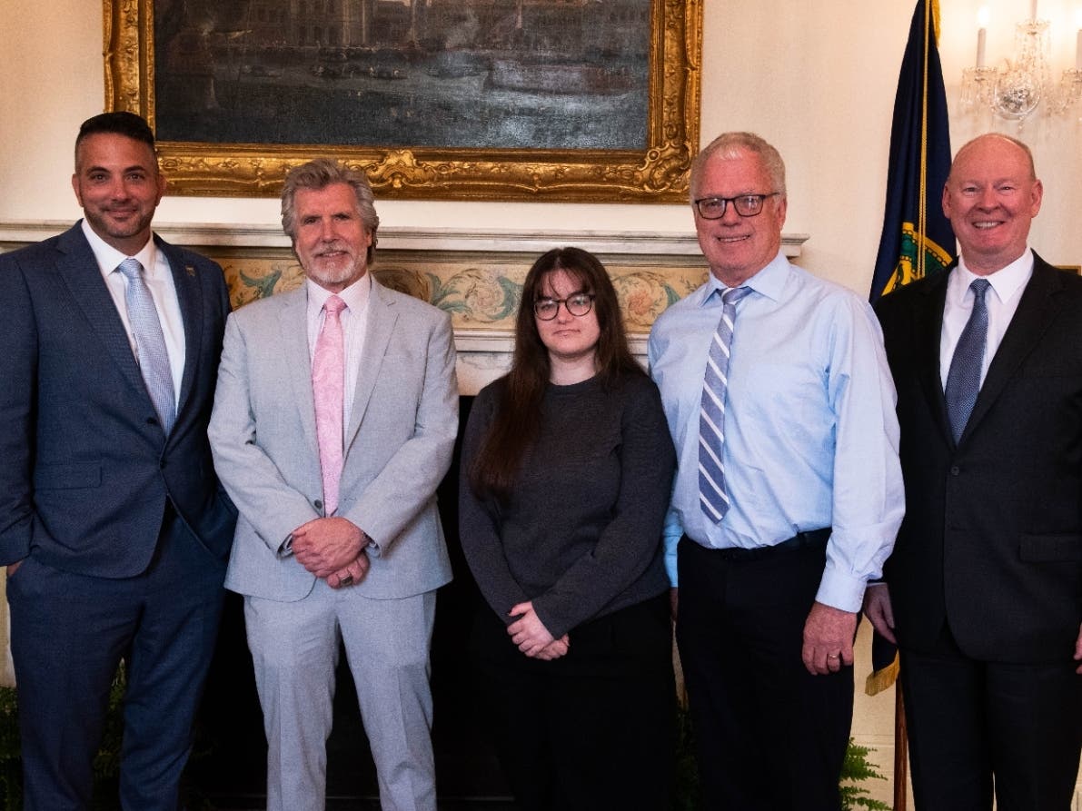 BCCC CEO Patrick M. Jones, Ph.D., (right), with award winners, from left, Ed Tokmajian, Jr.,
Walter Stoertz, Jr., Sydney Brooks, and Steven Coyne.