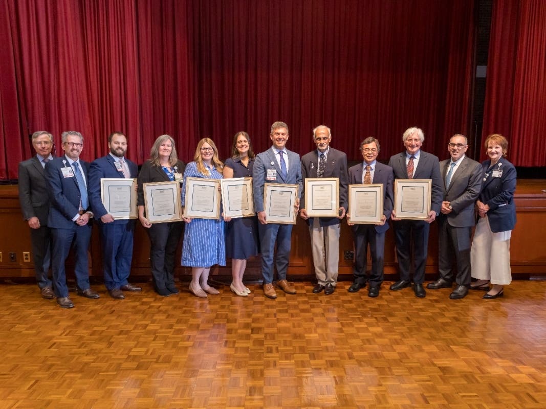 2025, April, Award Ceremony