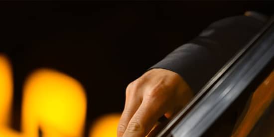 Candlelight: Christmas Carols on Strings