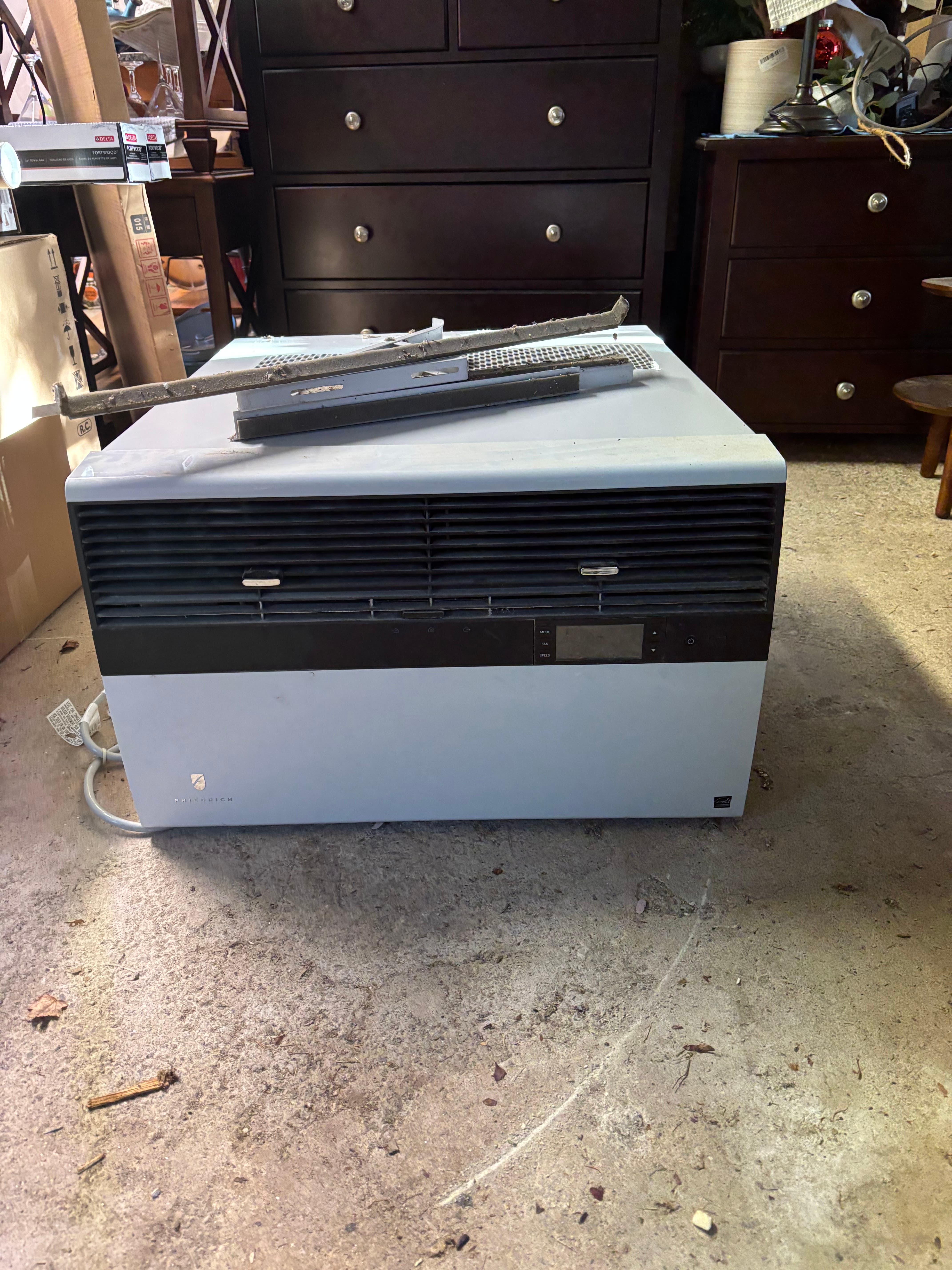 Free Wall Airconditioner