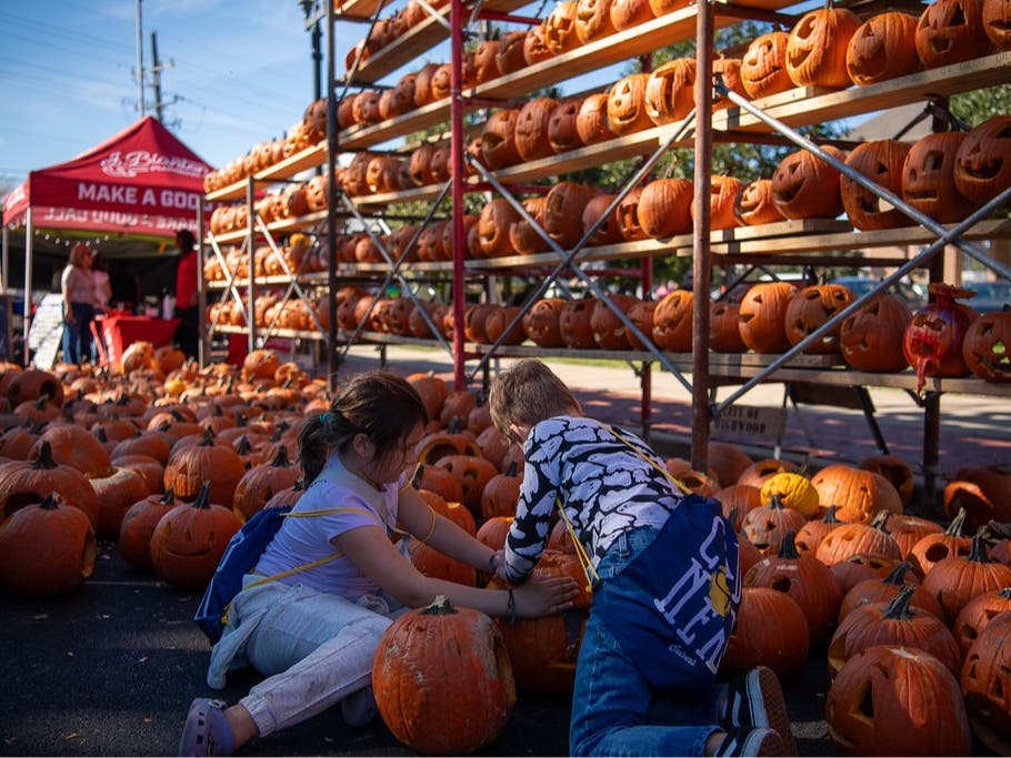 The family-friendly event filled the city with pumpkin carving, live music on two stages, costume contests and more.