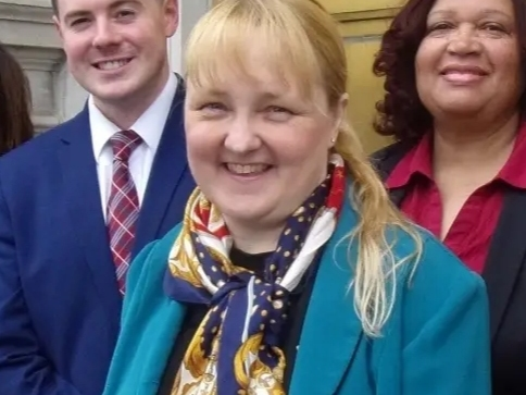 News small post card thumbnail