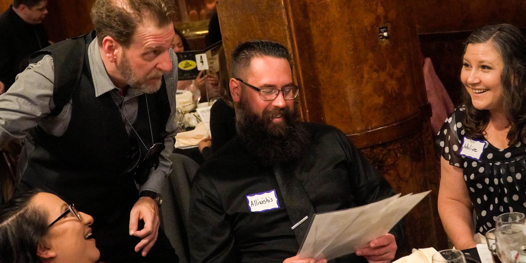 The Dinner Detective True Crime Murder Mystery Dinner Show - Portland, OR