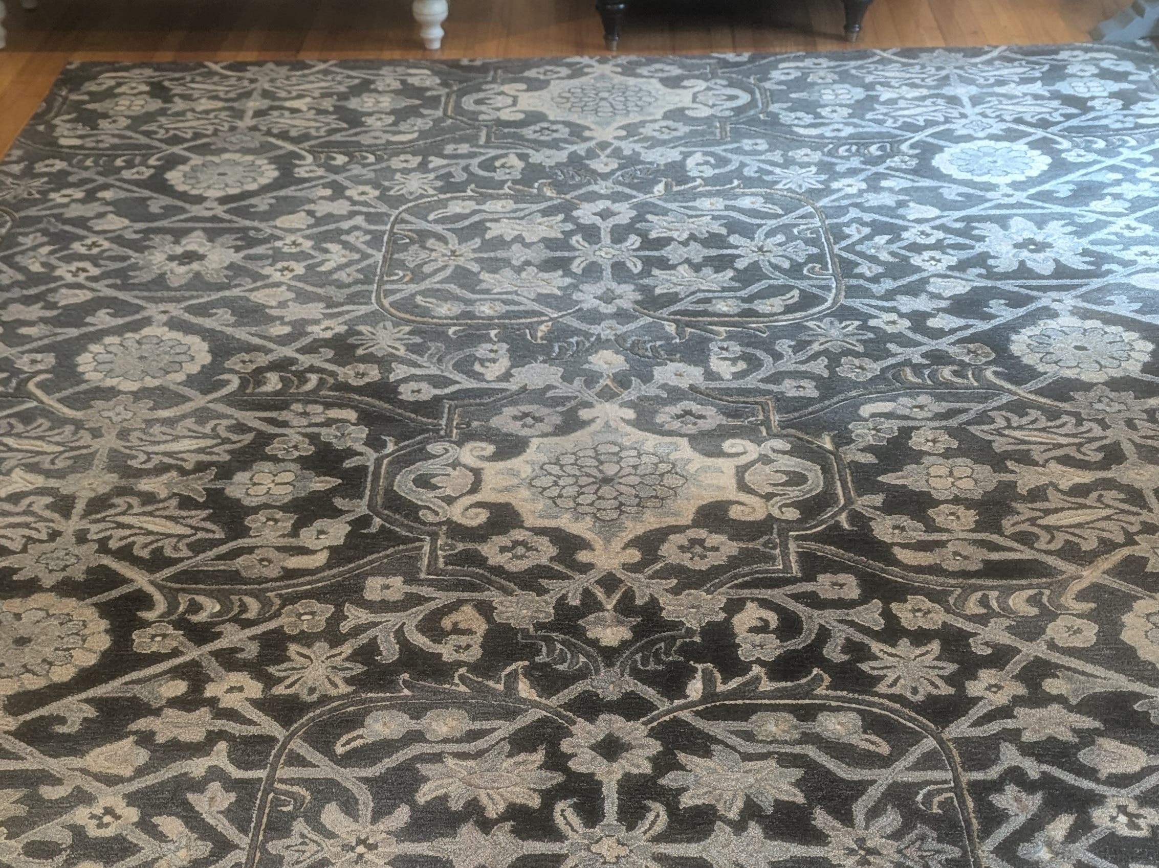 Bassett Furniture custom area rug.  9.6 x 13.2,  $250