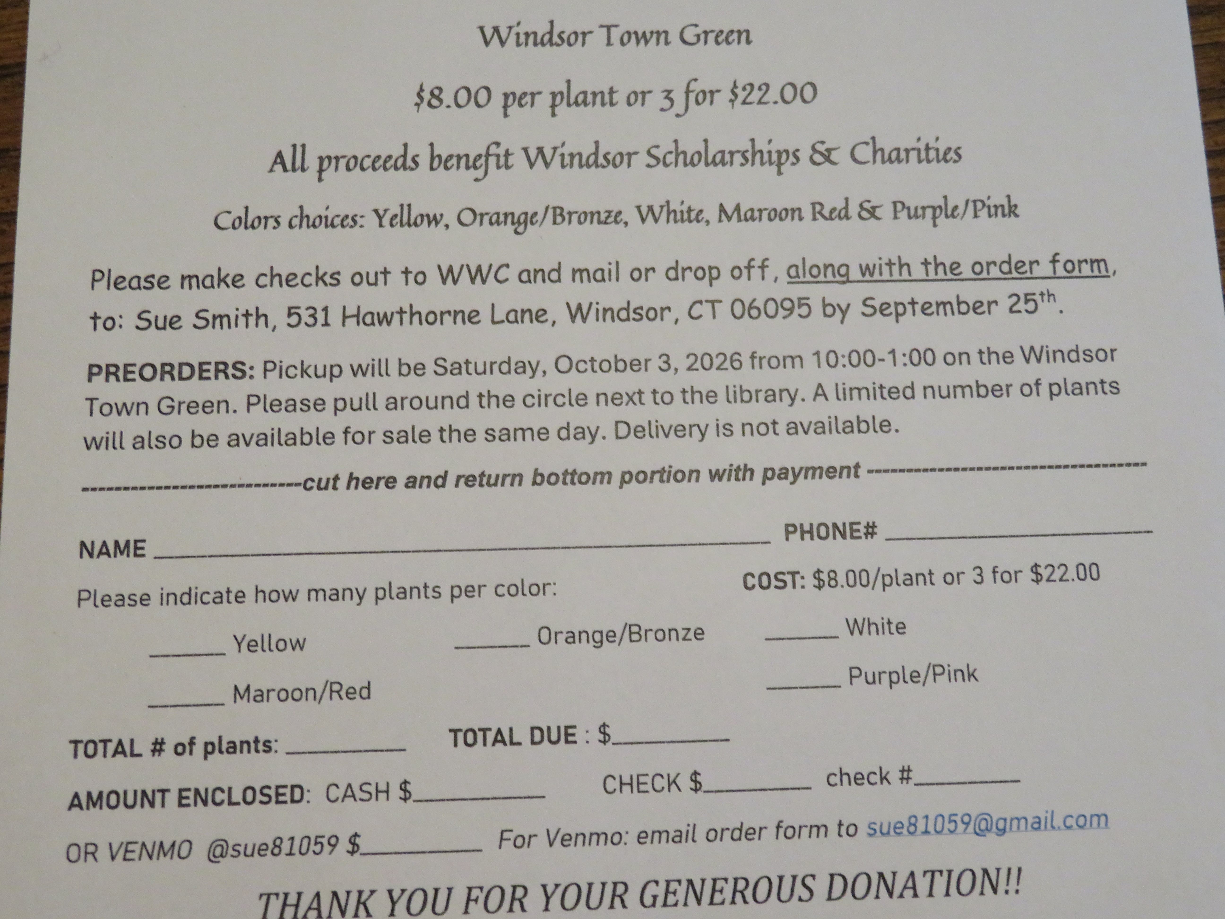 Windsor Woman's Club Mum Sale
