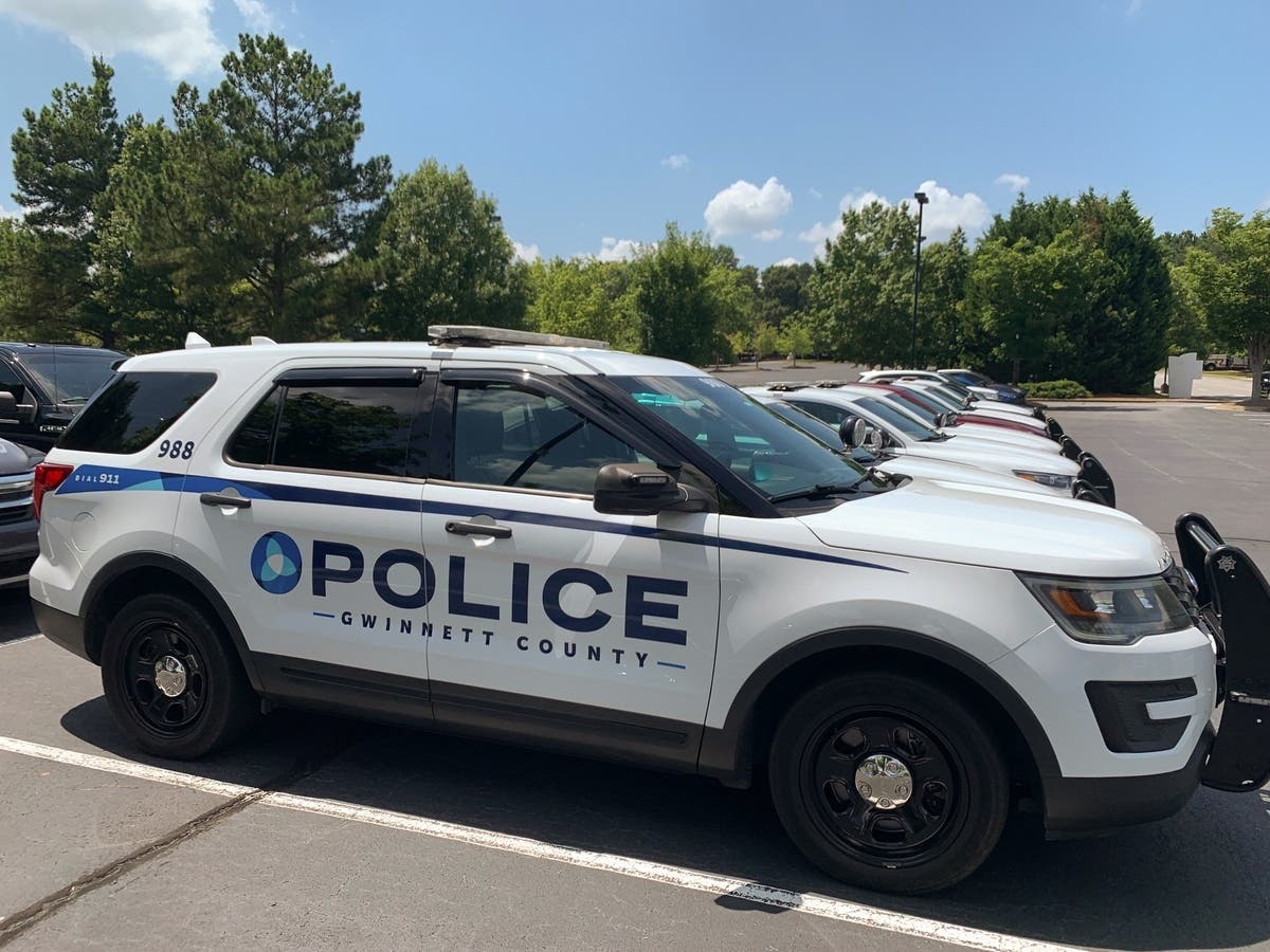 A man was injured and another man was found dead after a shooting at a Mountain Drive home.