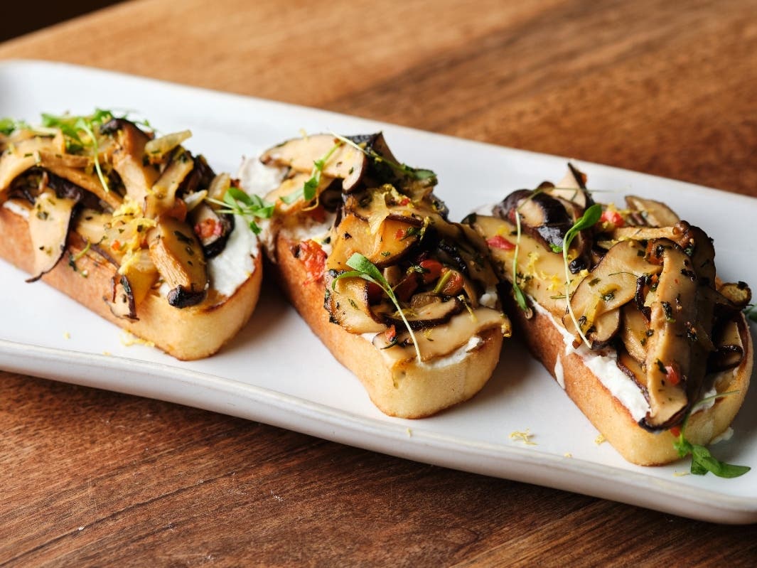 Restaurants Survive Economic Setbacks To Be GA's 3rd-Largest Employer