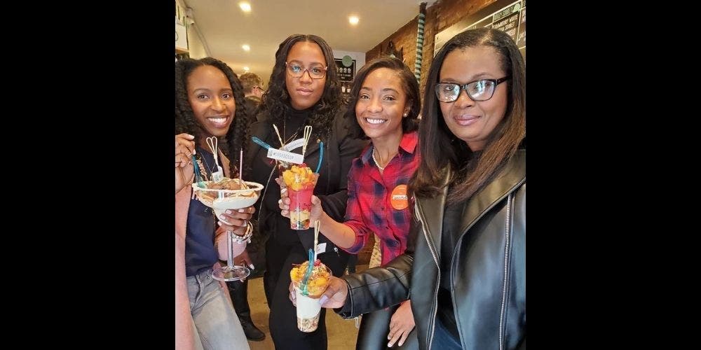 Weenies & Martinis: Cookie Decorating & Boozy Sundae Making with Sugar Wood (2/8 Galentine's Event!)