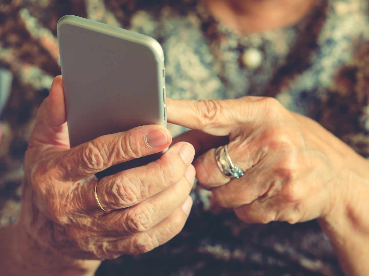 31-year-old Dominique Golden said she and other scammers used aliases to create businesses and open bank accounts to receive and deposit funds given to them by unsuspecting victims.