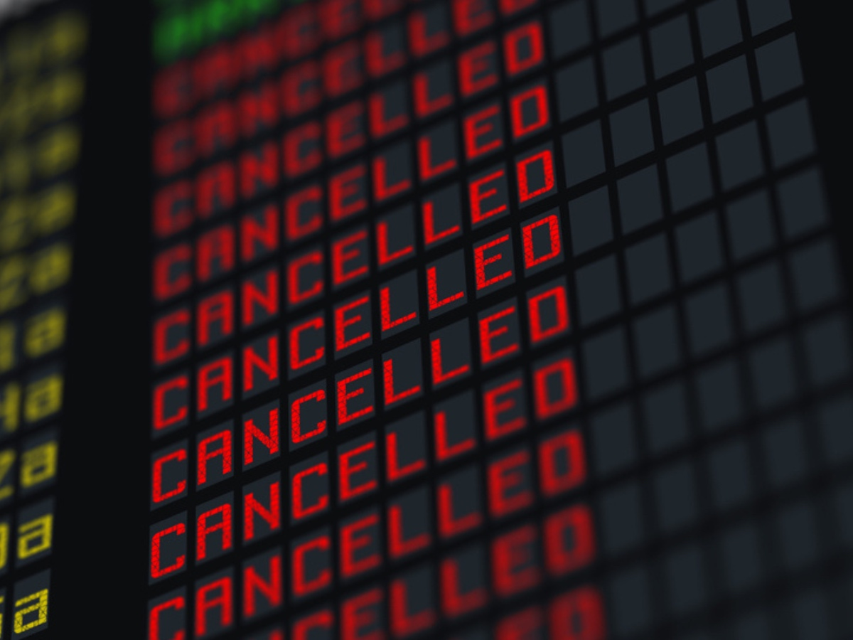 BOSTON LOGAN AIRPORT CANCELLED FLIGHTS TODAY visual data 8