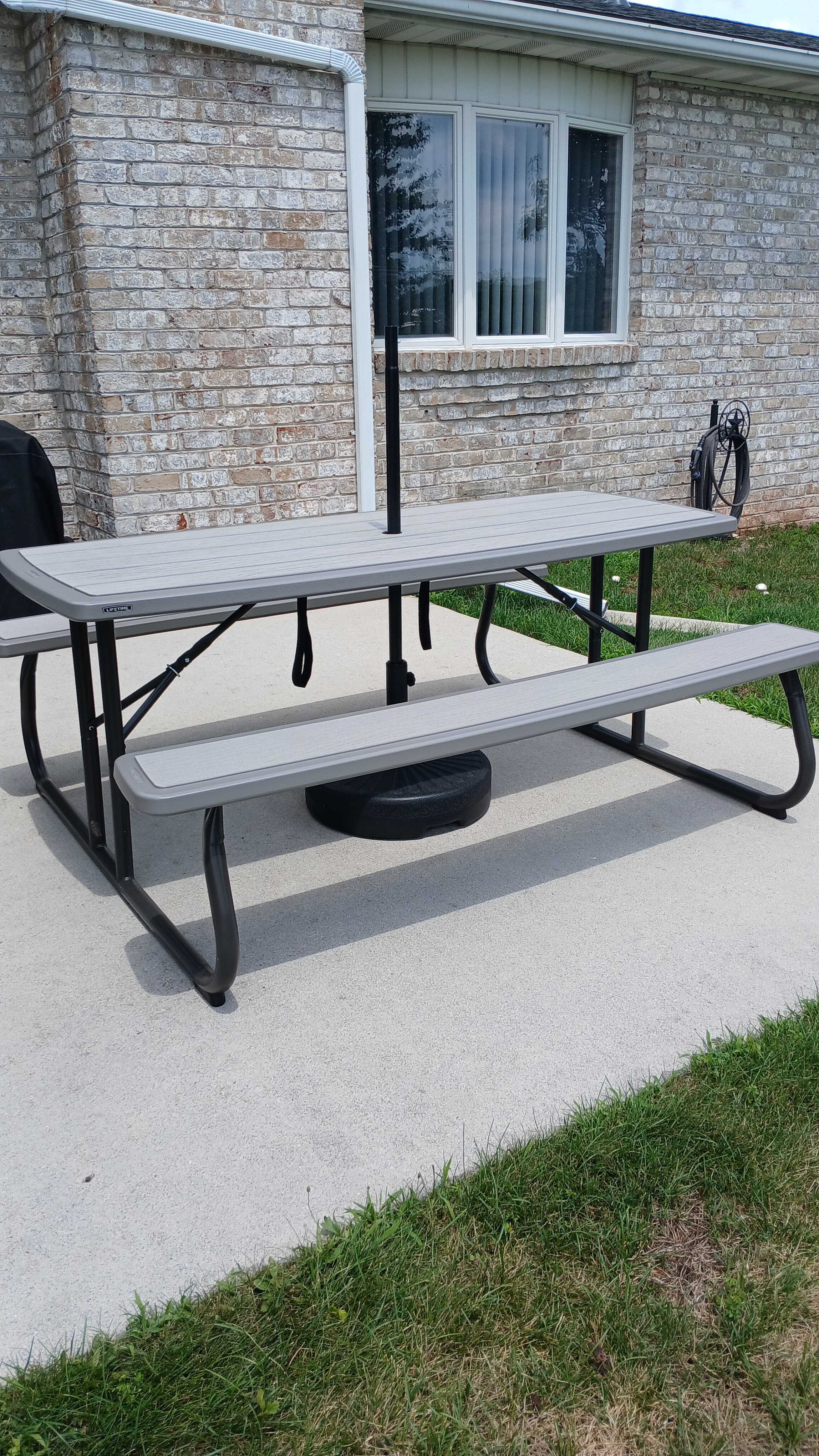 6ft collapsible picnic table