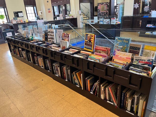 Gently used books for $4 and $2 at Georgetown Library