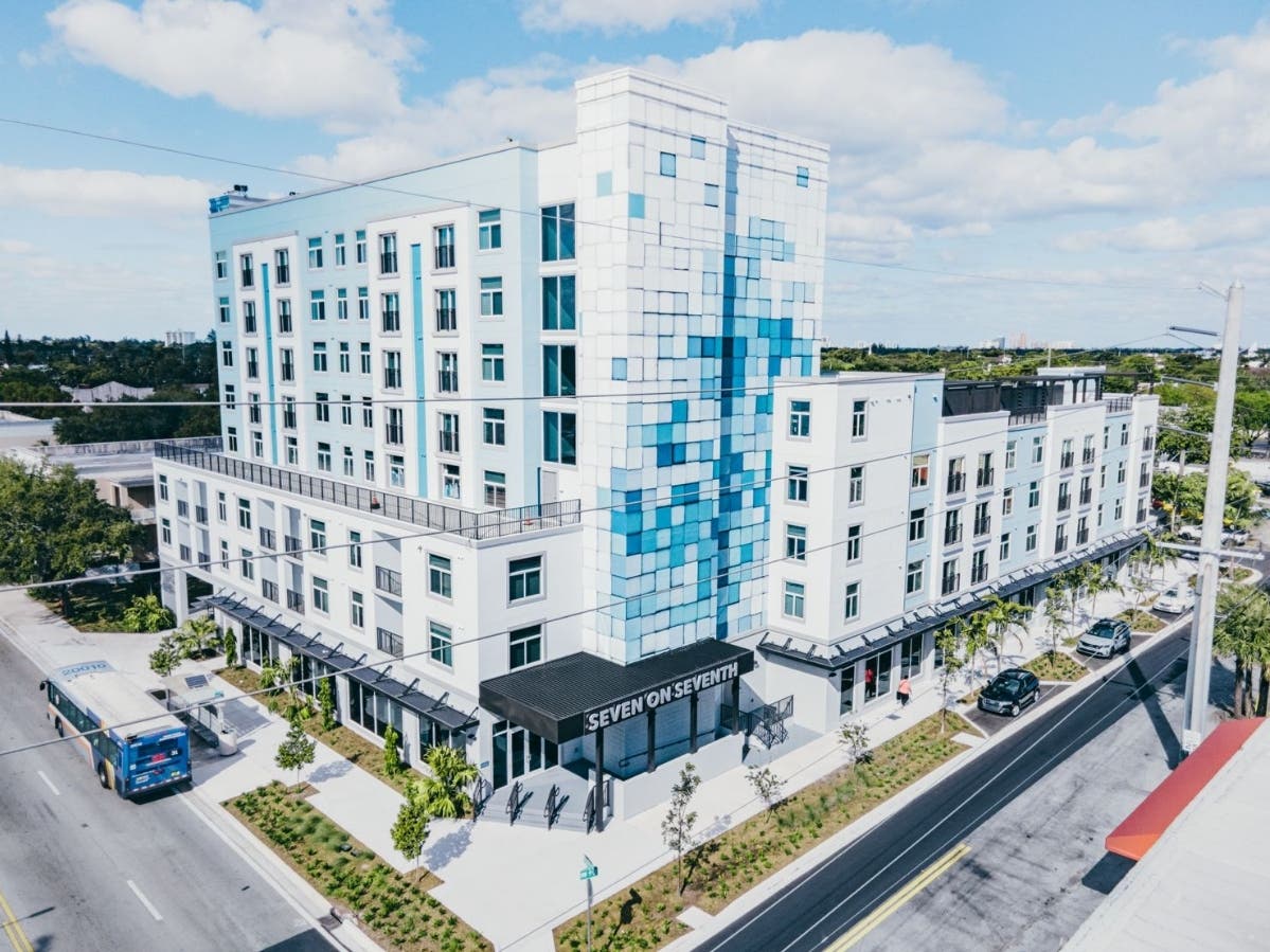 News small post card thumbnail