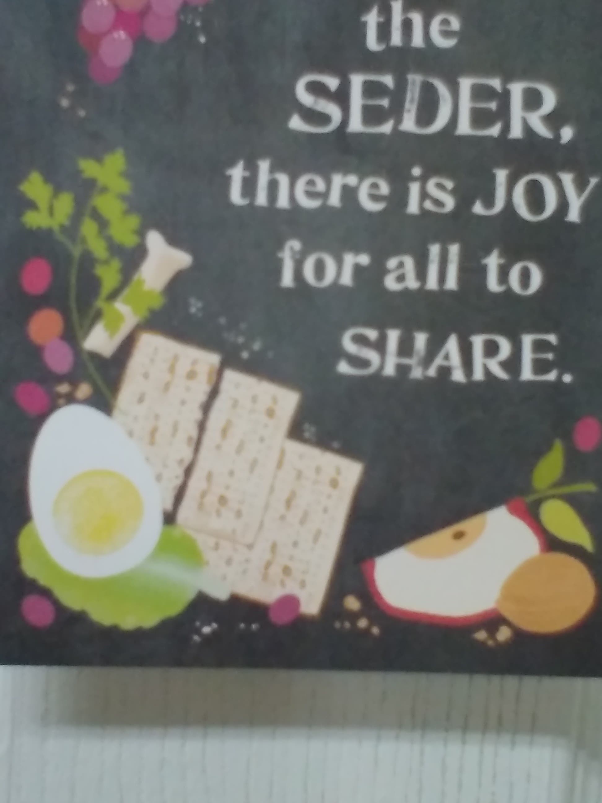 Happy Passover 🥕🥔🍠🧅🍏 🍎🥮🍯🍷🌳