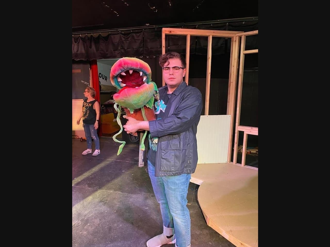 News small post card thumbnail