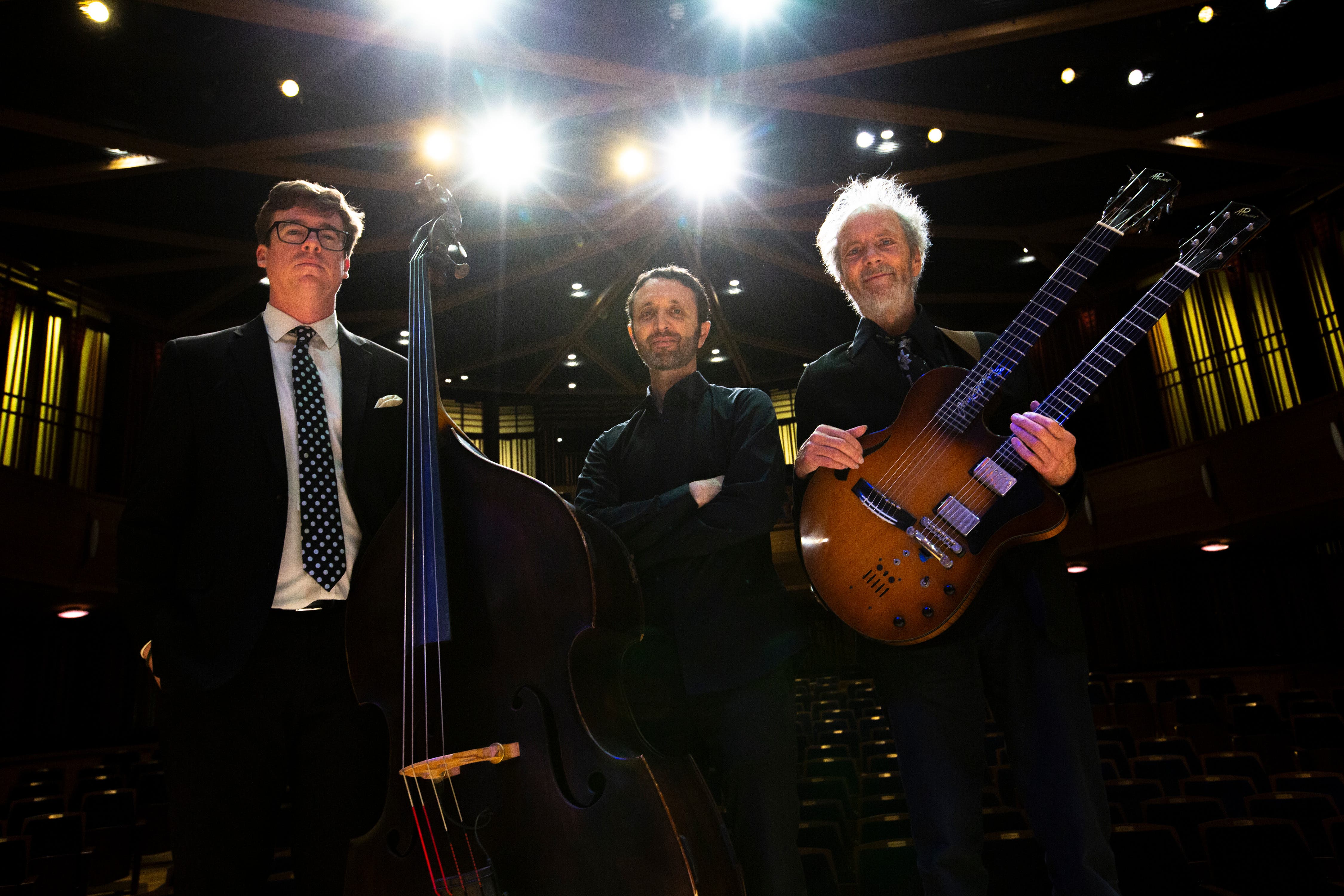 The Peter Sprague Trio peforms at RB Library