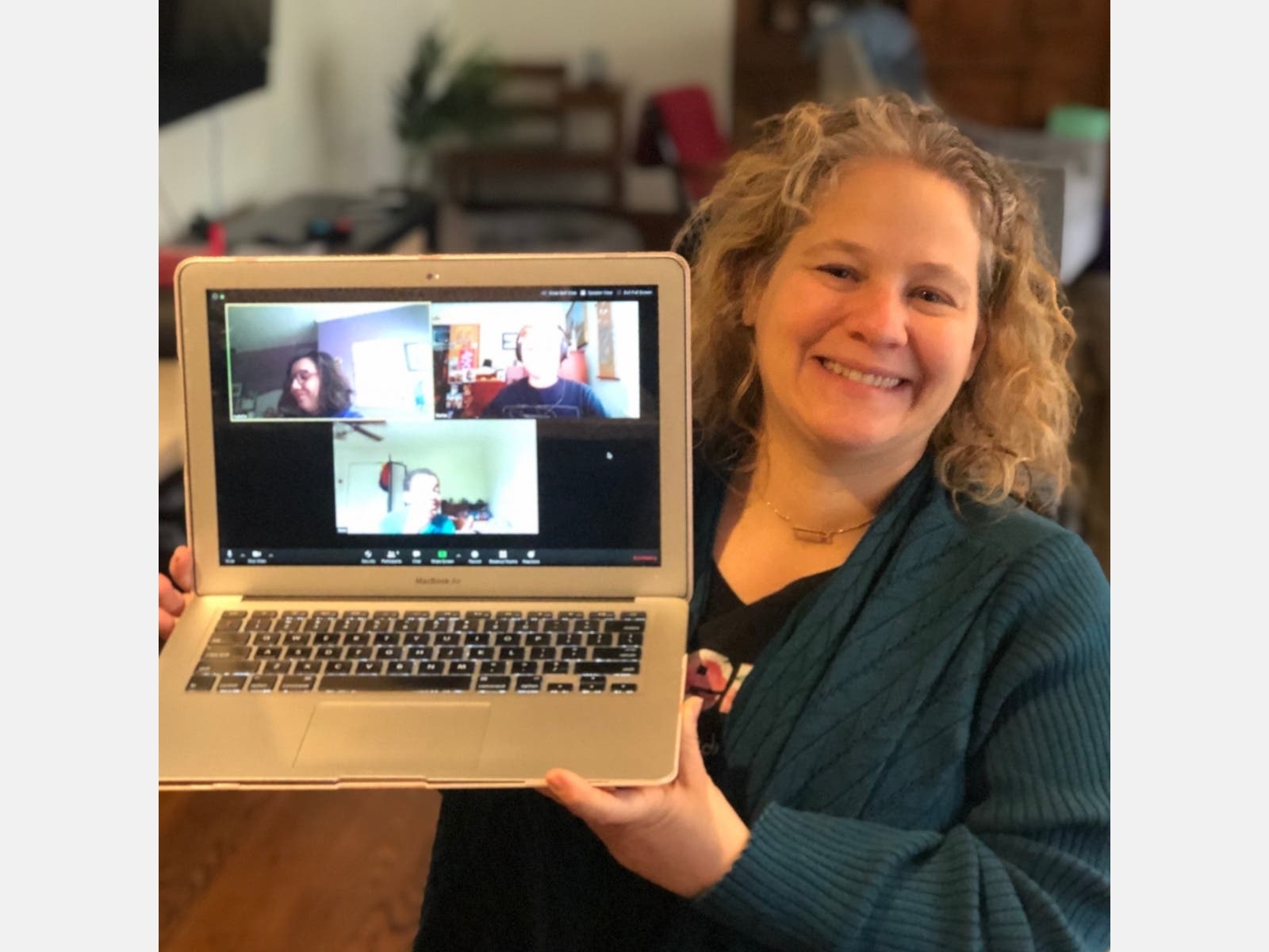 News small post card thumbnail