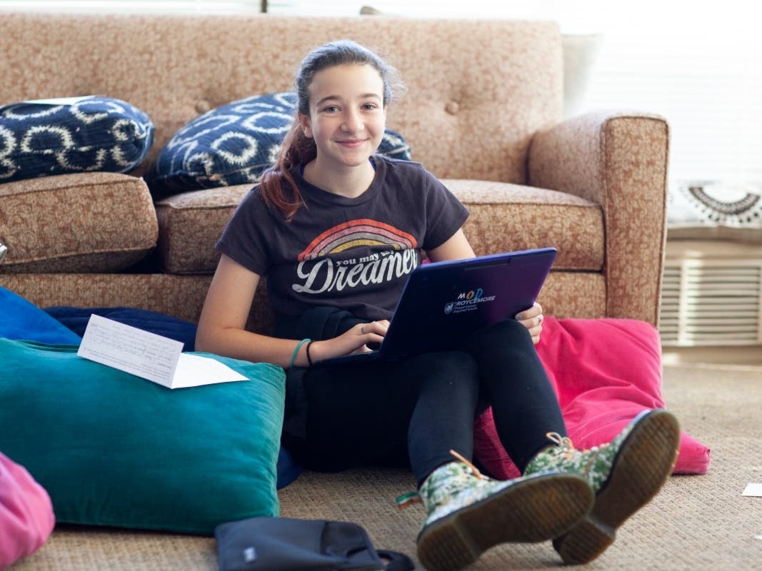 News small post card thumbnail