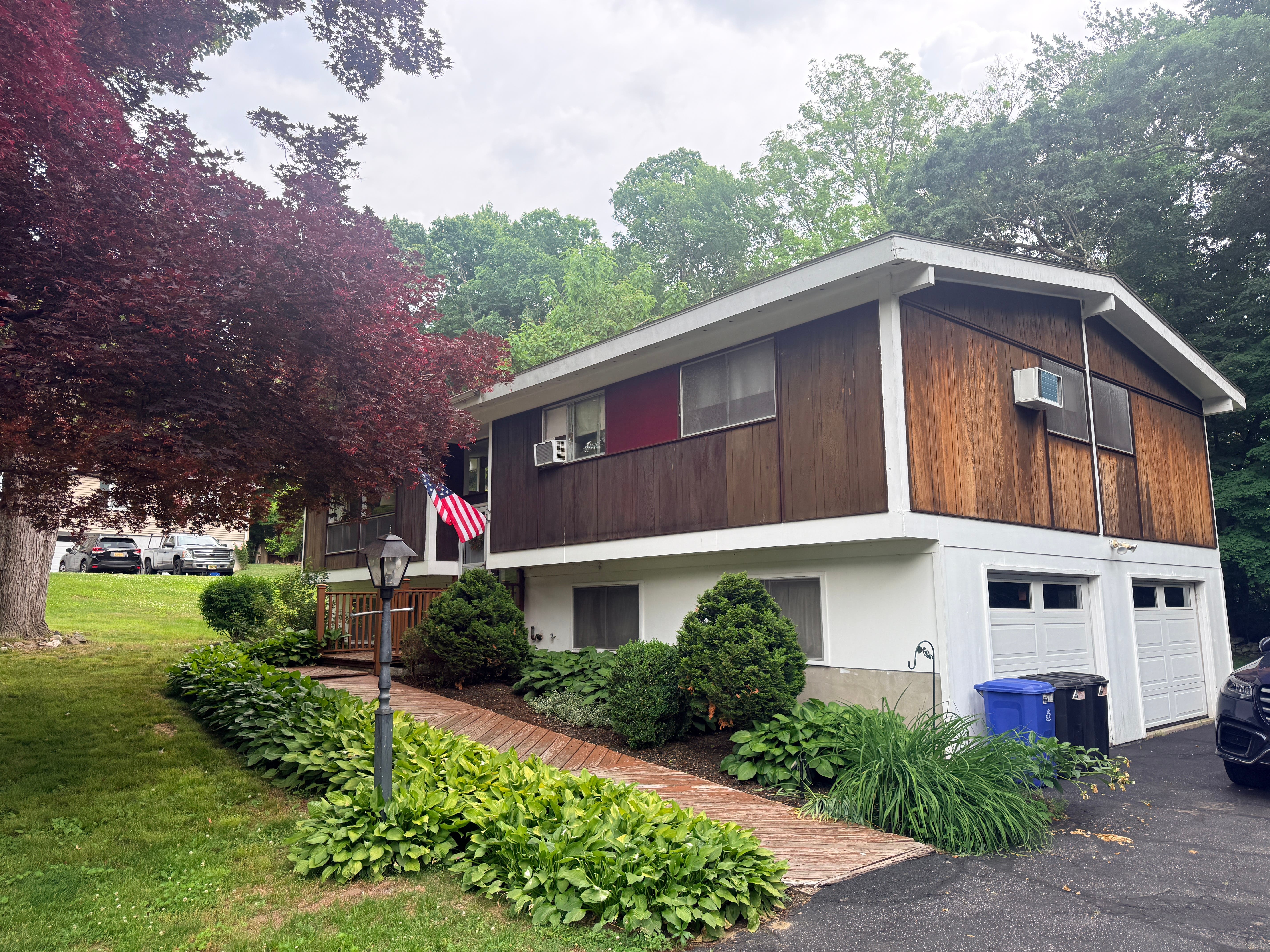 Moving Sale - Brewster