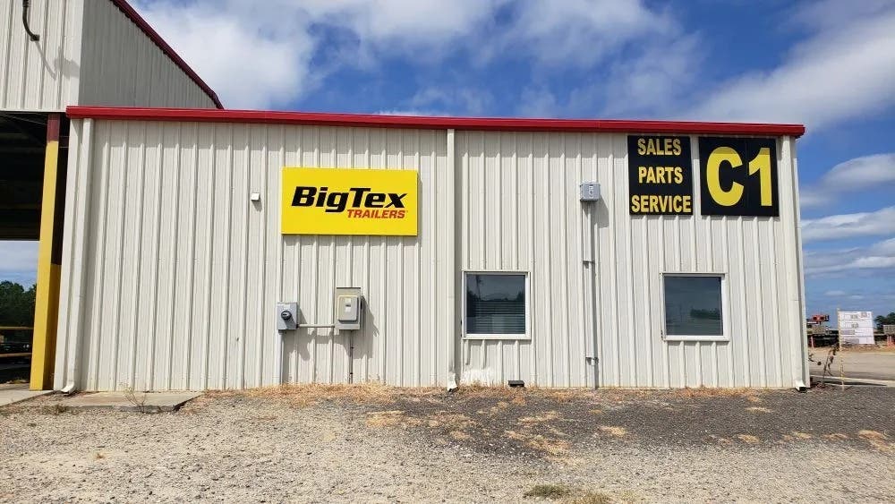 Custom Building Signage for Warner Robins Businesses