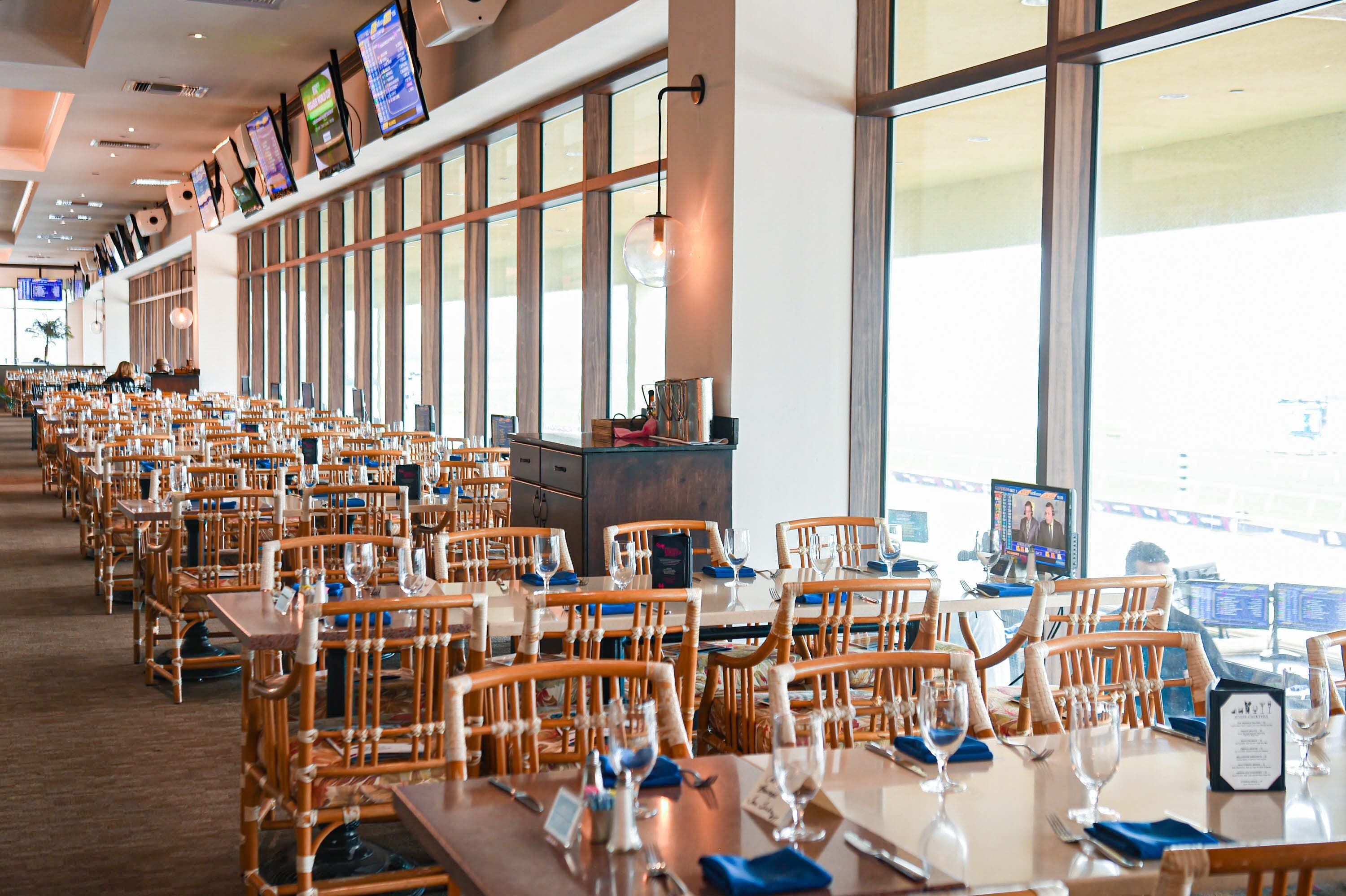 Father’s Day Brunch in Ten Palms at Gulfstream Park Sunday, June 15th