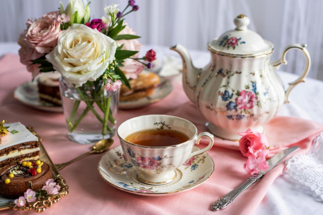 Sips Around the World: A Tea Tasting 