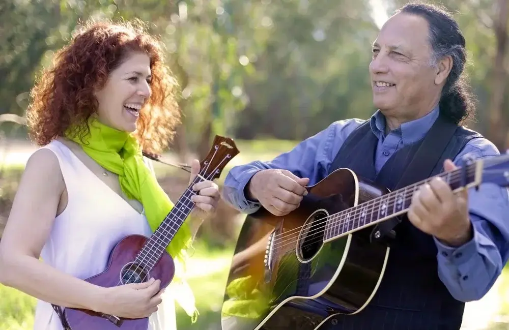 Jaeger & Reid | Indie Folk Duo