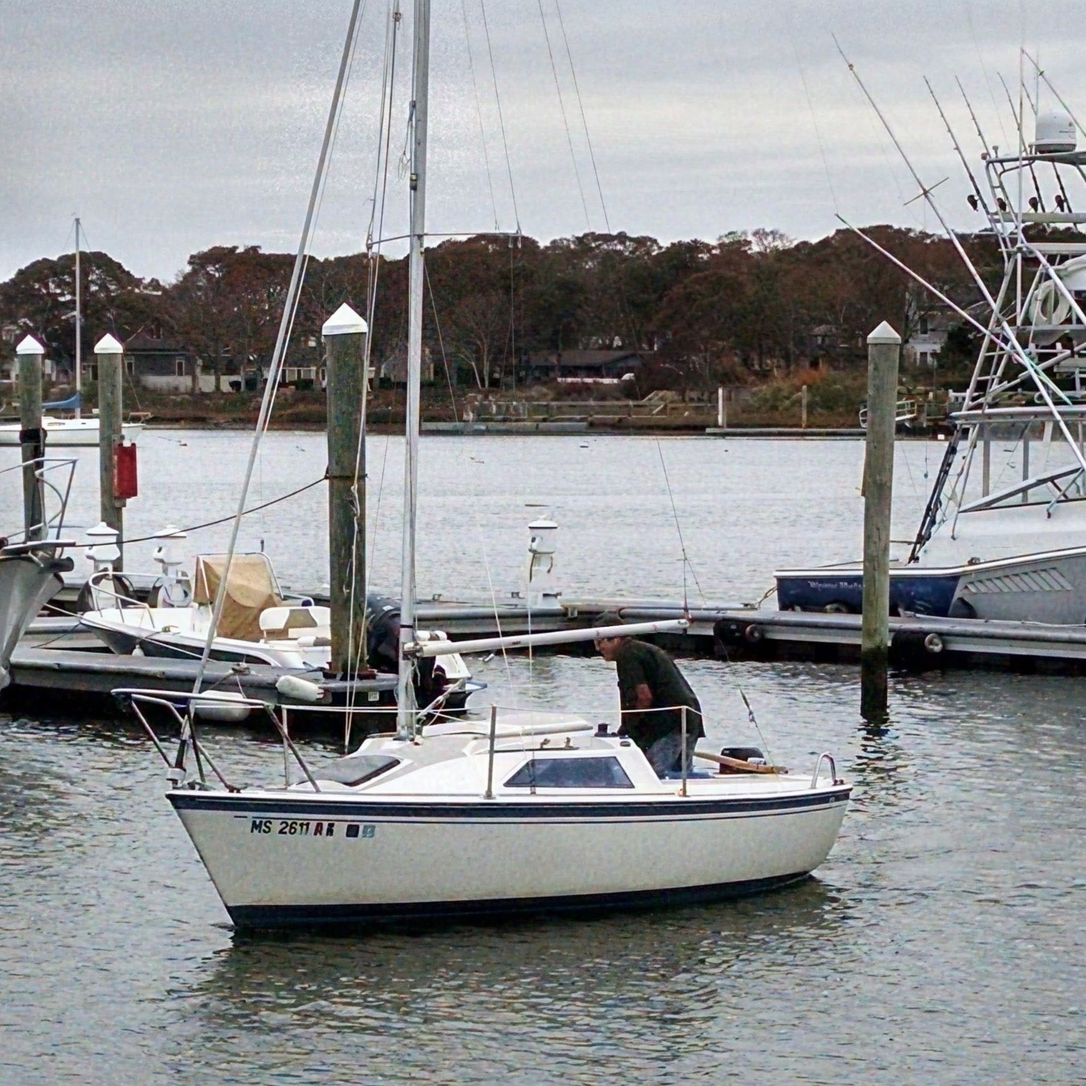 19' O Day sailboat