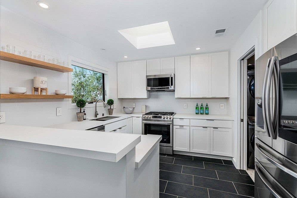 Built Right Construction & Design
