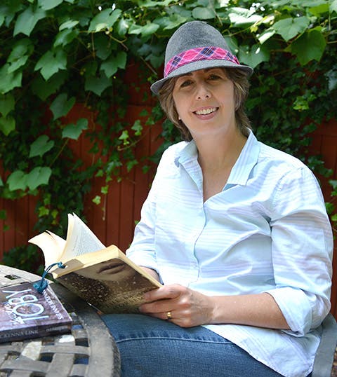Meet and Greet wth Long Island author Suzanne McKenna-Link