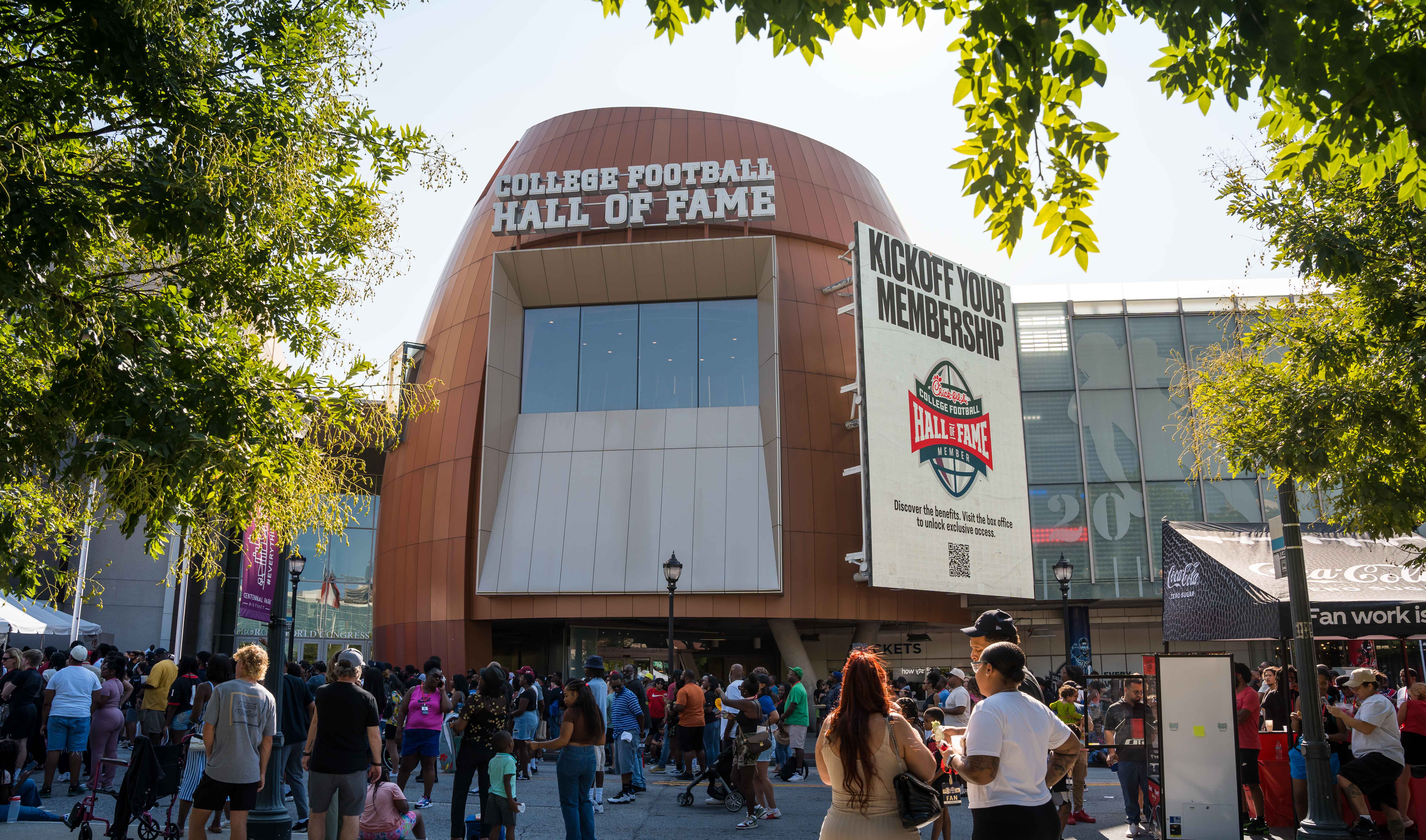 CLOSING: College Football Hall of Fame Silent Auction
