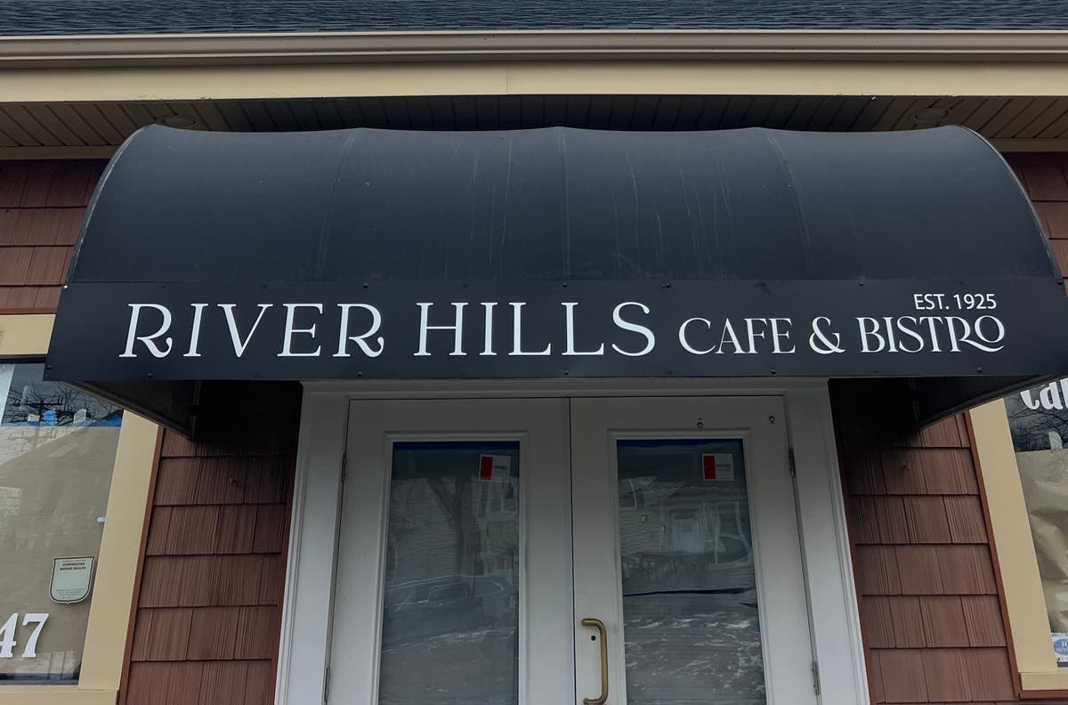 River Hills Cafe and Bistro