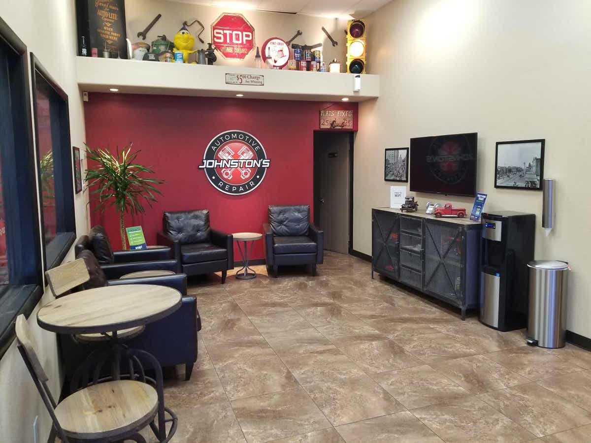 Johnston's Auto Repair Phoenix