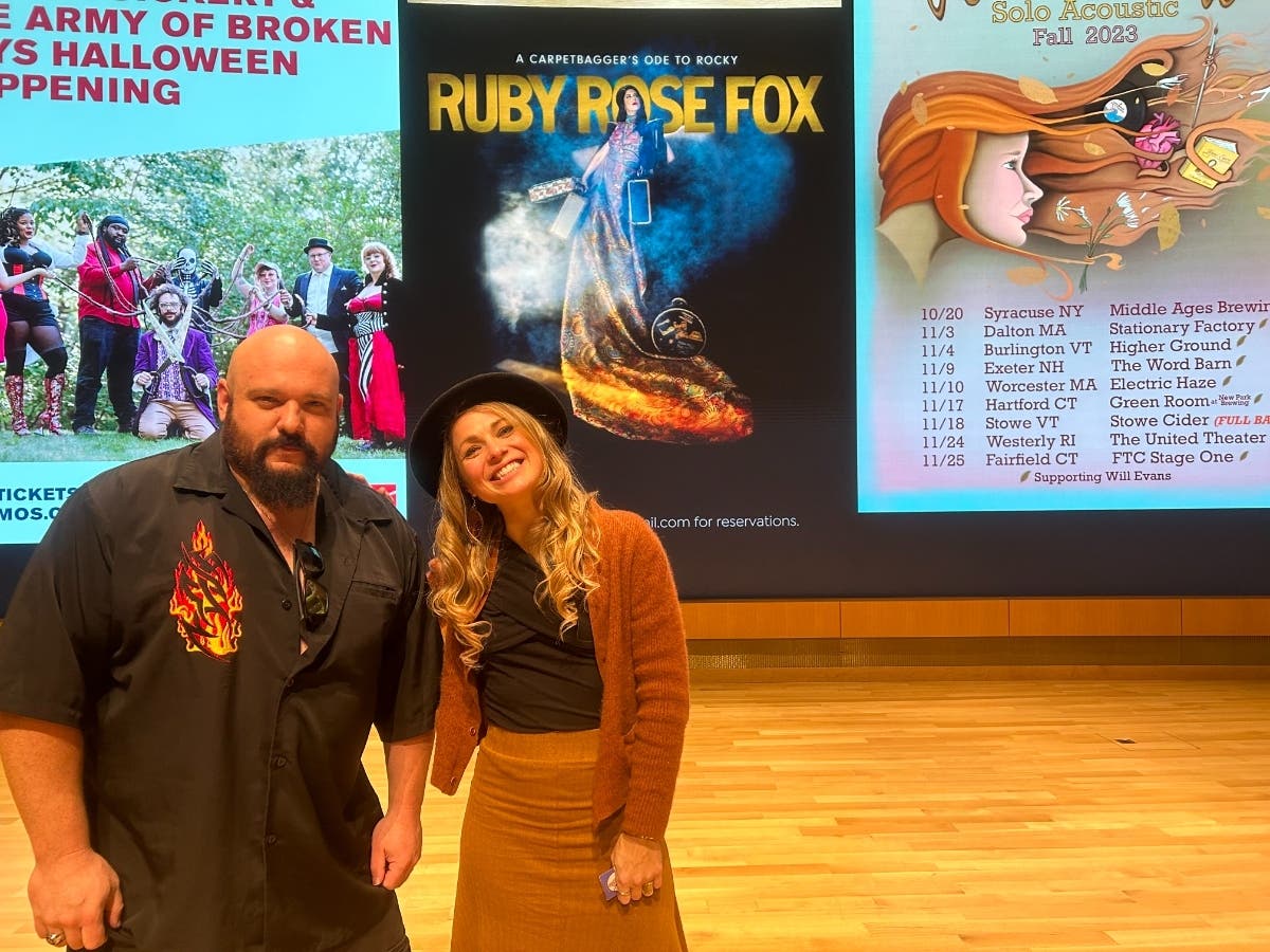 News small post card thumbnail