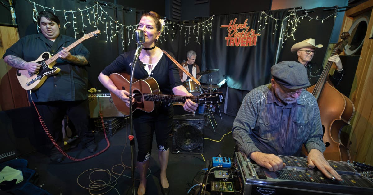 Kiti Gartner & the Drifting Valentines