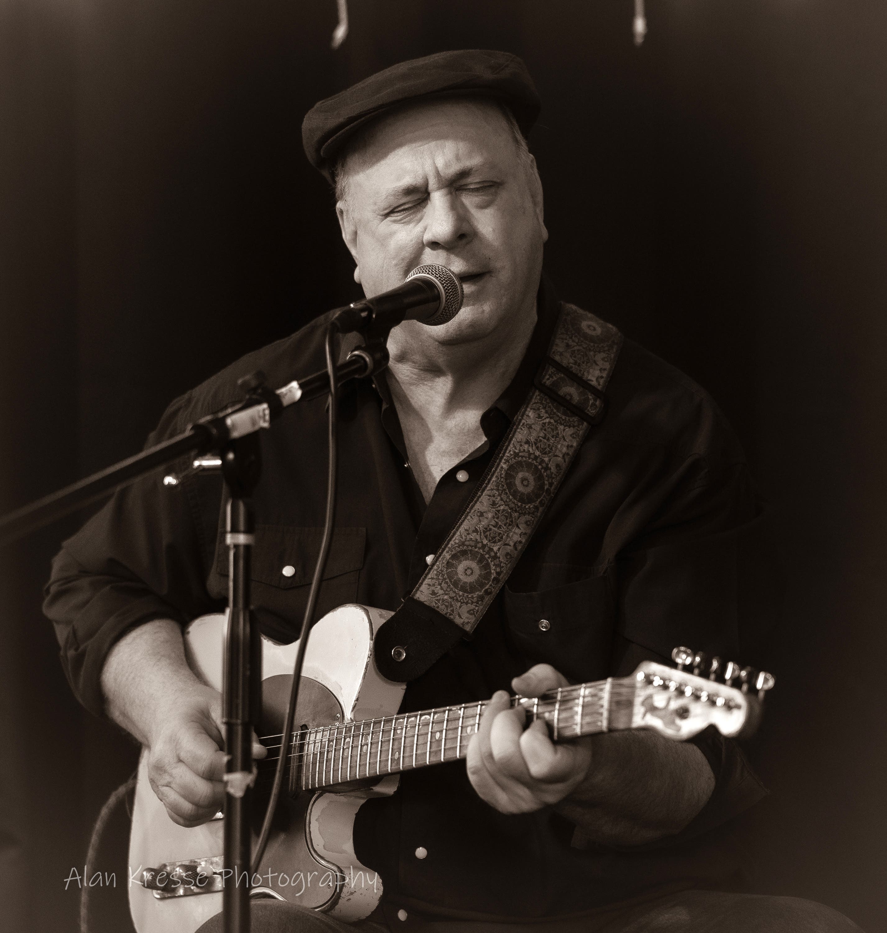 David Chappell Band • Featuring Rachel Hall
