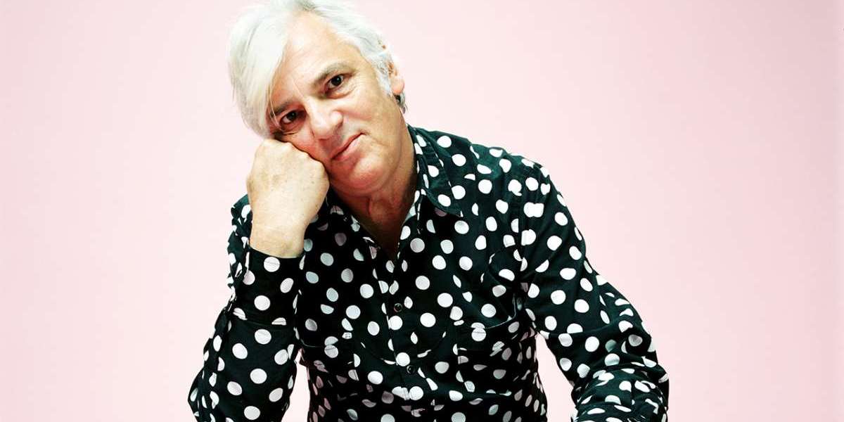 Robyn Hitchcock (full band!)