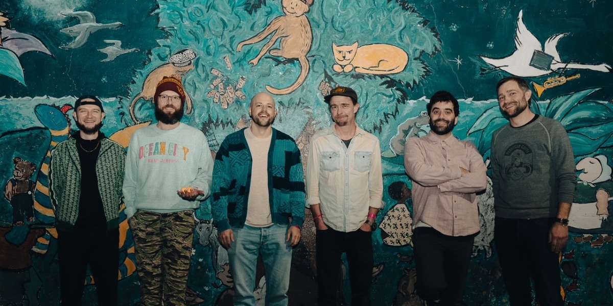 FREE PATIO SHOW: The Riverbreaks
