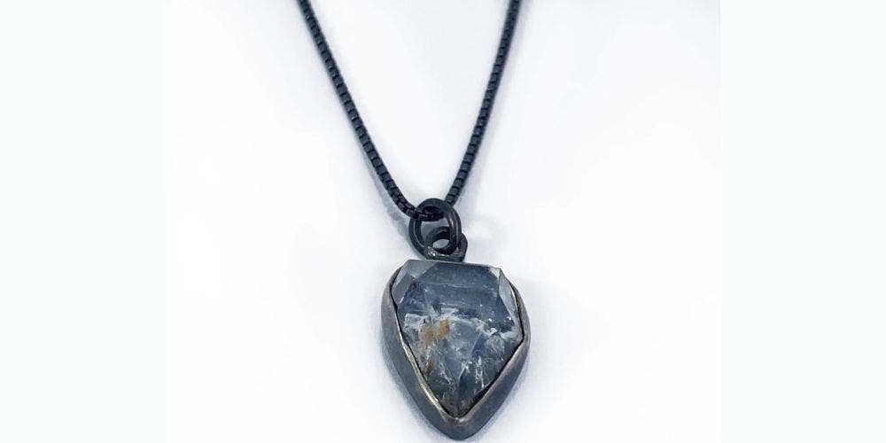Irregular Bezel Workshop with Tiffany Payne