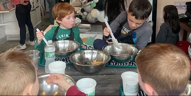 NEW-Kids Class! Ice Cream Sundae Decorating in Brooklyn